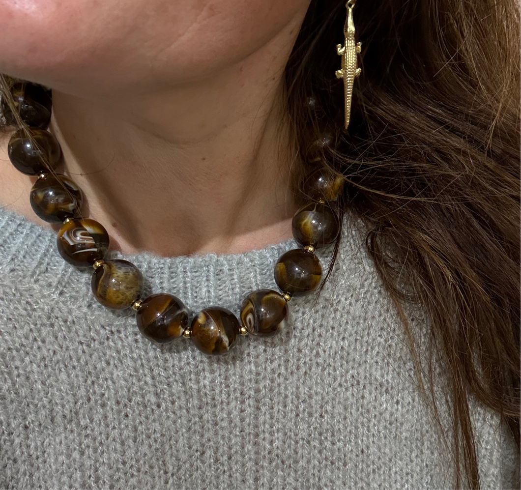 Kauwgomballen ketting bruin/goud