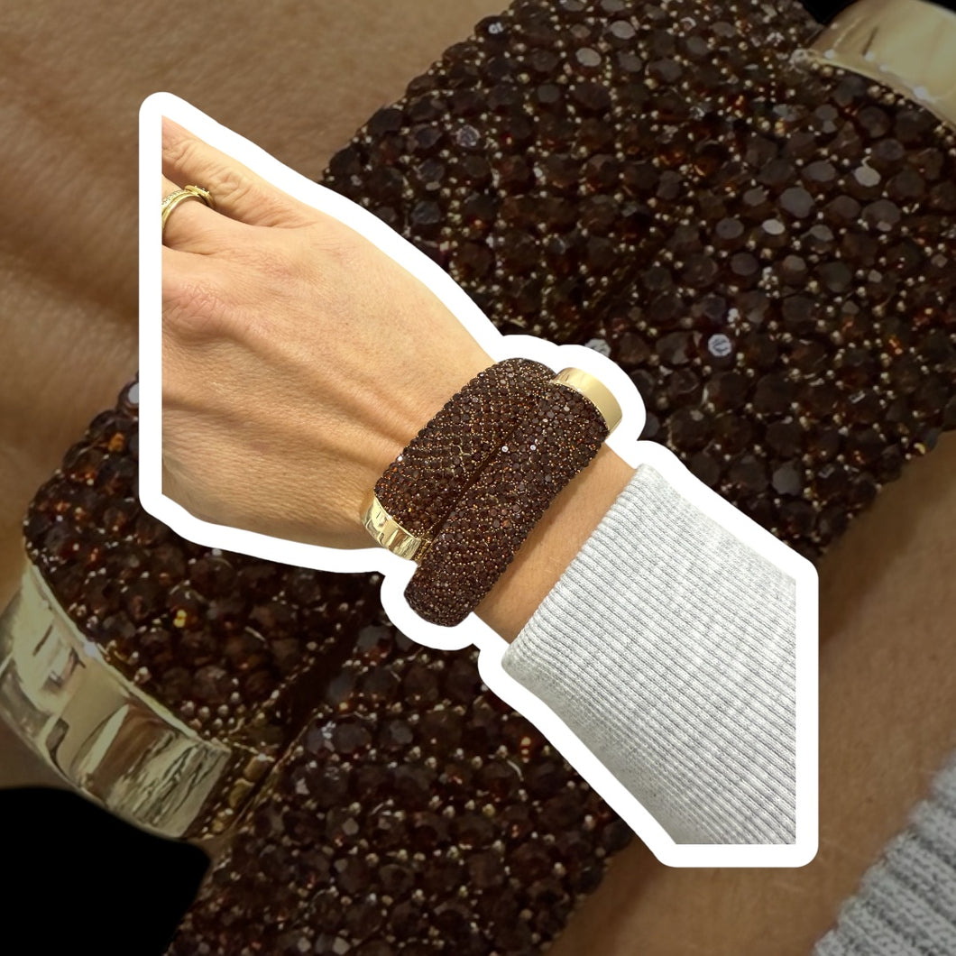 Ribbel armband bruin