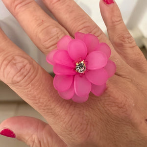 Verstelbare ring roze bloem