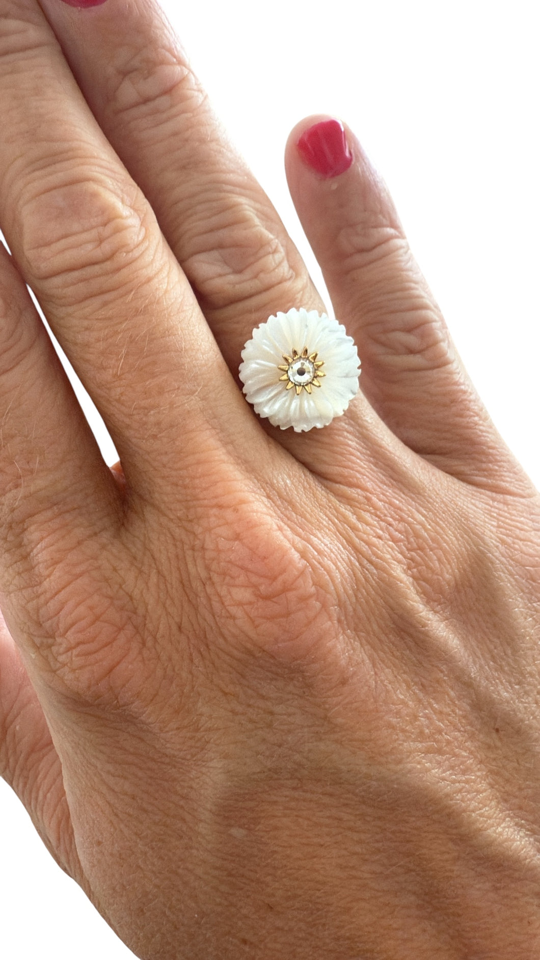 Ring witte bloem