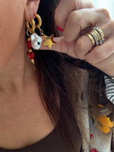 Afbeelding in Gallery-weergave laden, Star oorbellen exclusief
