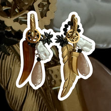 Afbeelding in Gallery-weergave laden, Combo: Oorbellen veer tand + ketting
