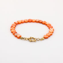 Afbeelding in Gallery-weergave laden, Zomer hartjes armband oranje
