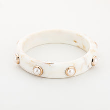 Afbeelding in Gallery-weergave laden, Acrylic armband wit
